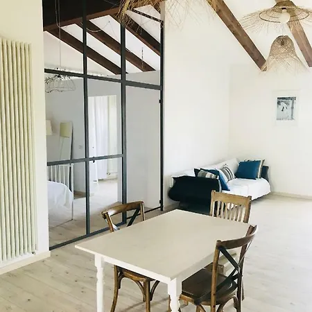 Castel Apartamento *